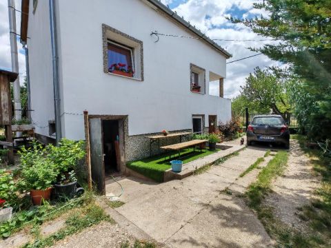 Eladó Ház 2038 Sóskút 2038 Sóskút, Öreghegy