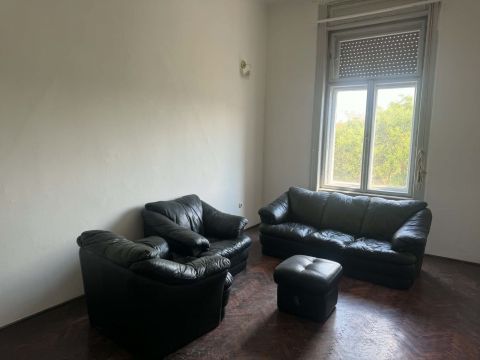 Lakás eladó - Budapest, Budapest