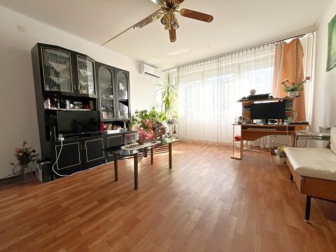 Eladó Lakás 1201 Budapest 20. kerület , 2 szobás lakás szigetelt társasházban a Berkenye sétányon