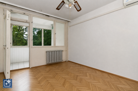 Eladó Lakás 1035 Budapest 3. kerület , III. ker., Óbuda - 2 szoba + LOGGIA. Jó állapotú ingatlan 