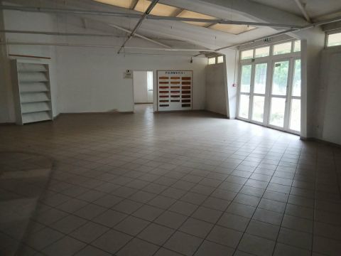 Kiadó Ipari 4032 Debrecen , Balmazújvárosi út