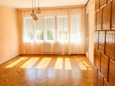 Eladó Lakás 8400 Ajka , 8400 Ajka, Tósok