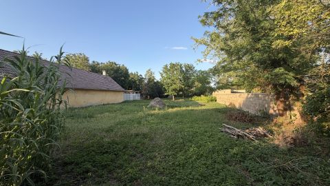 Eladó Telek 9551 Mesteri 