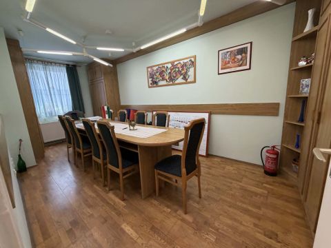 Eladó Lakás 9022 Győr , Batthyány tér közelében