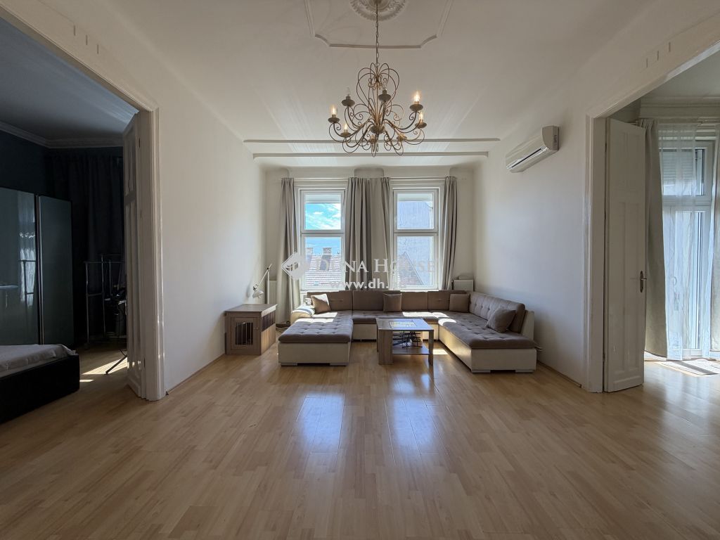 Eladó Lakás Budapest II. kerület, 