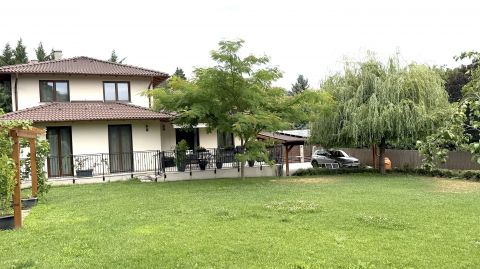 Куќа, 170 m²