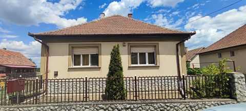 Eladó Ház 3388 Poroszló 