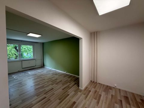 Kiadó Lakás 8000 Székesfehérvár , Viziváros városrészben