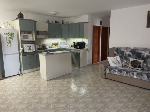 Eladó Ház 2766 Tápiószele , Központhoz közel