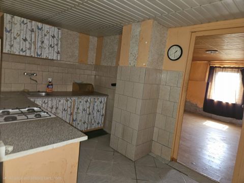 Eladó Ház 8121 Tác , Központhoz közel