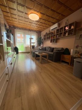 Eladó Lakás 9400 Sopron , Juharfa út közelében