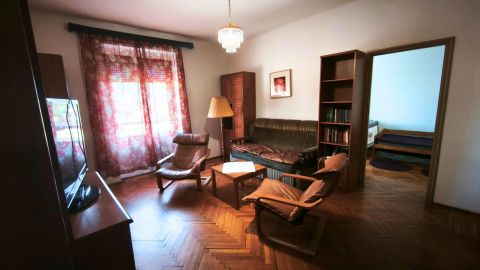 Eladó Lakás 6000 Kecskemét 