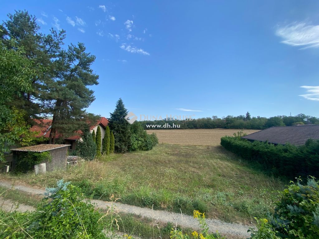 7630 Pécs — 1/4
