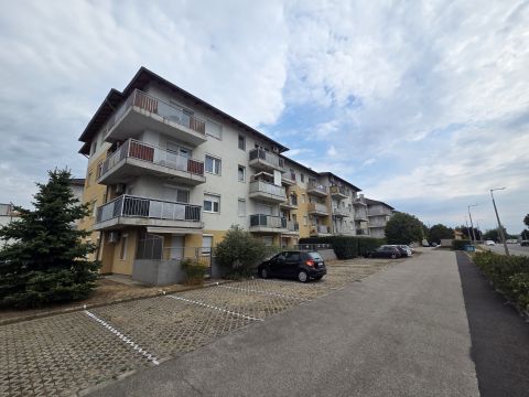 Eladó Lakás 8200 Veszprém , Aulich Lajos utca
