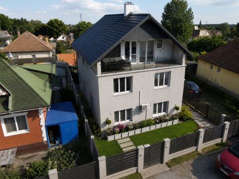 Eladó Ház 2030 Érd , CSALÁDI HÁZ ÉRDEN – KIVÁLÓ ELHELYEZKEDÉSSEL!