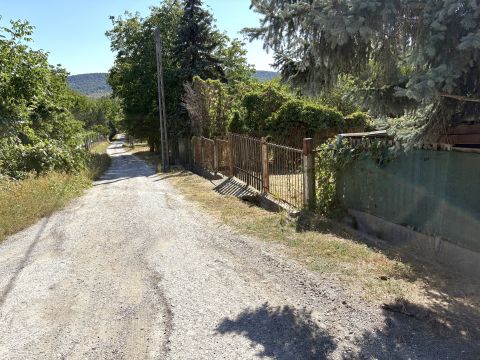 Eladó Telek 2500 Esztergom 