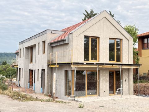 Eladó Ház 7635 Pécs , Donátus részén, ÚJ ÉPÍTÉSŰ ikerház garázzsal