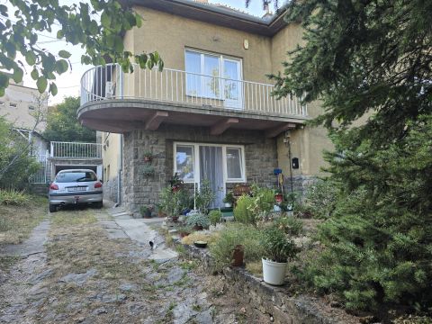 Kiadó Lakás 7625 Pécs 