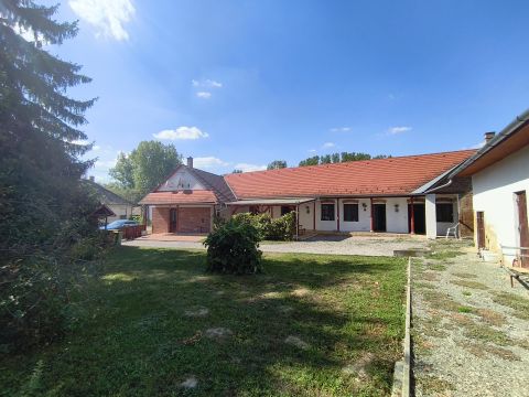 Eladó Ház 7346 Bikal Béke utca