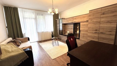 Eladó Lakás 4028 Debrecen , Nagyerdő szélén 2 szobás, étkező-konyhás lakás ELADÓ!