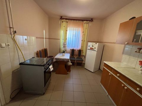 Eladó Ház 4150 Püspökladány , Hajnal utcai családi ház eladó