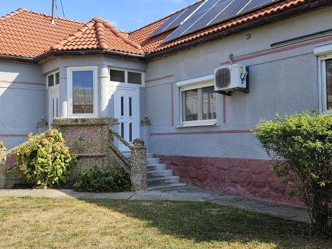 Eladó Ház 7951 Gerde , Pécstől 20 km-re csendes kis faluban eladó 4 szobás családi