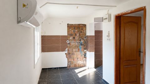 Eladó Ház 4002 Debrecen Debrecen Biczókert kiváló részén