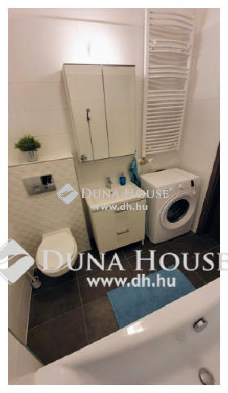 Kiadó Lakás, 7621 Pécs , 'Újszerű lakás-liftes épületben-Munkácsy Residence'