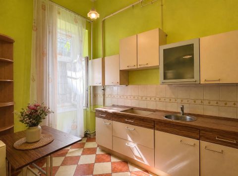 Eladó Lakás 1081 Budapest 8. kerület 