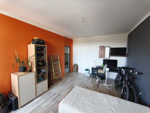 Eladó Lakás 2800 Tatabánya 