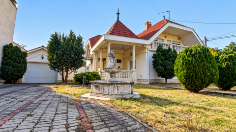 Eladó Ház 1158 Budapest 15. kerület Pestújhely kertváros, családi ház