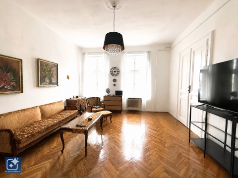 Eladó Lakás 1065 Budapest 6. kerület , Bajcsy-Zsilinszky úton-jó állapotú,nagypolgári-akár 2lakássá