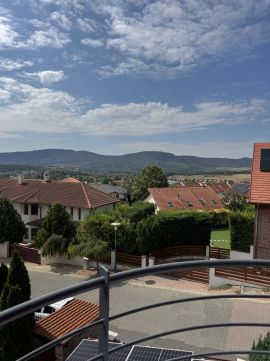 Eladó Ház 2096 Üröm 