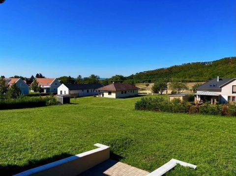 Eladó Ház 8313 Balatongyörök Balatongyörök erdei panorámás része