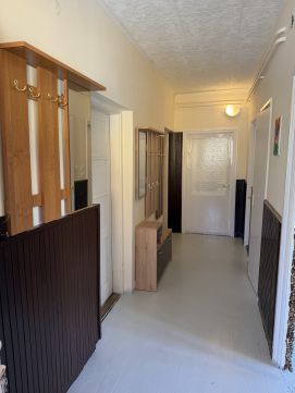 Eladó Lakás 1224 Budapest 22. kerület Kertkapcsolattal garázzsal, külön mérőórákkal !