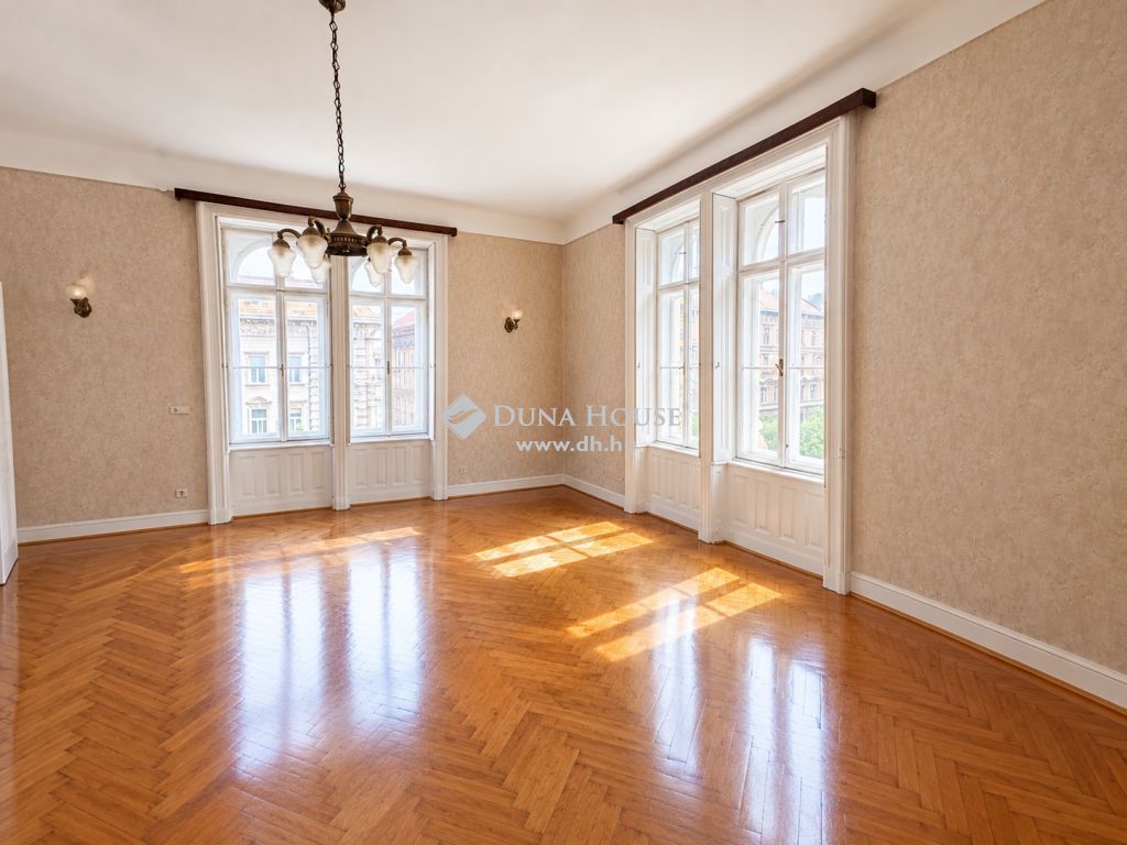 For sale Flat Budapest VIII. kerület, 