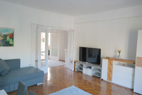 Eladó Lakás 1181 Budapest 18. kerület , Szigetelt 2 szintes tégla ház, klíma+udvari beálló*felújítva