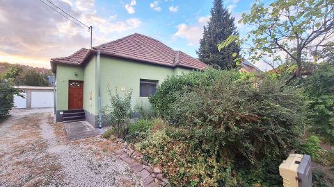 Eladó Ház 7634 Pécs 'Ürögi egyszintes családi ház-dupla garázzsal