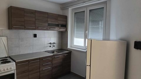 Kiadó Lakás 7621 Pécs 
