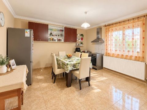 Eladó Ház 4030 Debrecen , 4030 Debrecen, Boldogfalvikert
