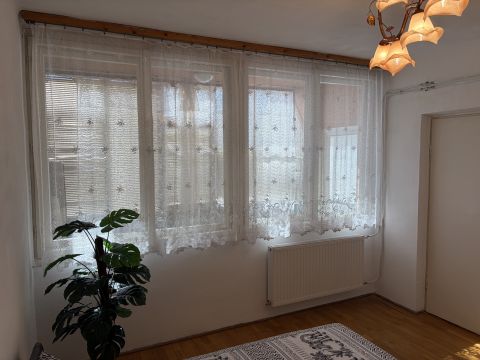 Eladó Lakás 6000 Kecskemét Műkertváros