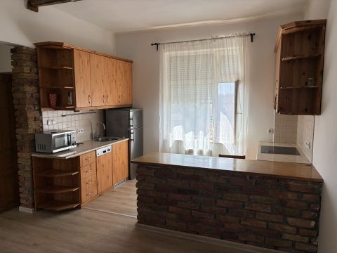 Eladó Lakás 9200 Mosonmagyaróvár , Városkapu közelében