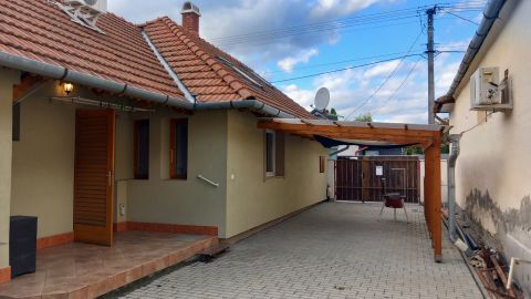 Eladó Ház 8360 Keszthely 