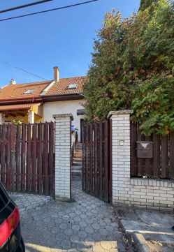 Eladó Ház 1162 Budapest 16. kerület , Máramarosi utca