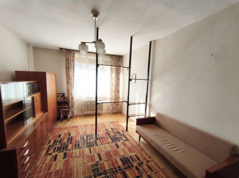 Eladó Lakás 2800 Tatabánya 